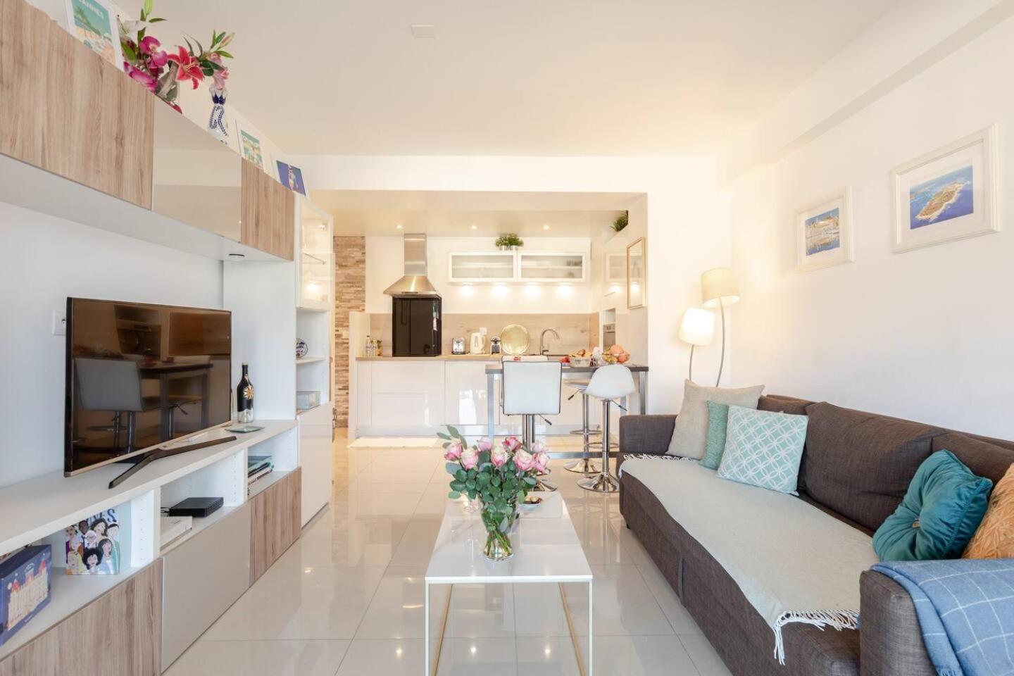 Appartement Cosy Calme Central-Terrasse Proche Palais Cannes Exterior photo