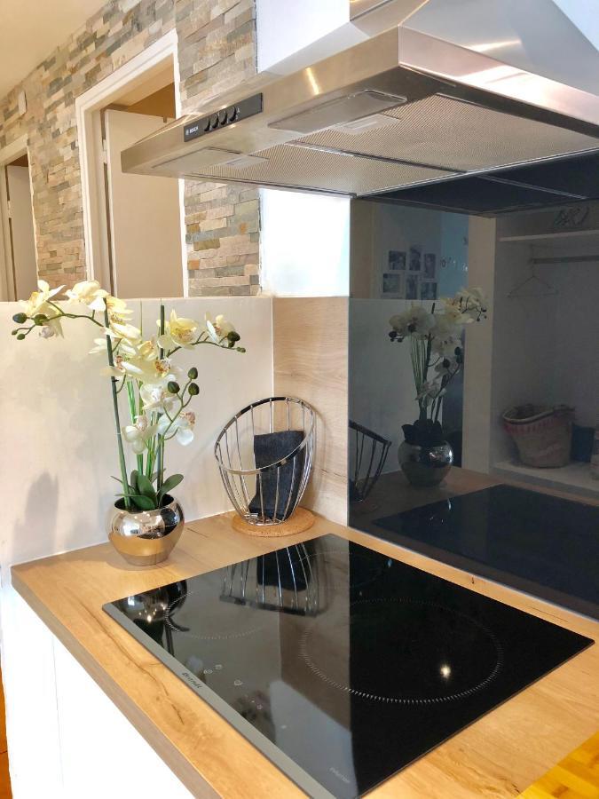 Appartement Cosy Calme Central-Terrasse Proche Palais Cannes Exterior photo